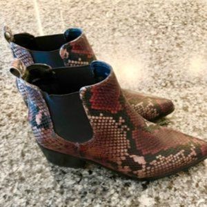 Blondo Emelia Boot - Sz 6